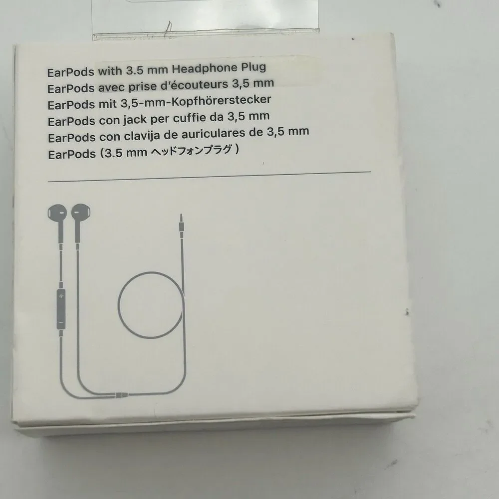 Apple EarPods Wired Earbuds 3.5mm Headphone Jack w/ Remote & Mic